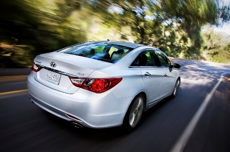 Hyundai Sonata 2.0T chuẩn bị nhập cuộc - 8 Hyundai Sonata 2.0T chuẩn bị nhập cuộc - 8