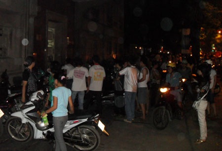 “Khó tránh việc một vài điểm trông giữ xe tăng giá tự phát!” - 1