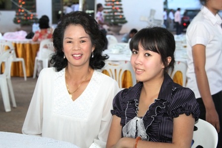 Người Việt tại Lào náo nức hướng về đại lễ ngàn năm  - 2