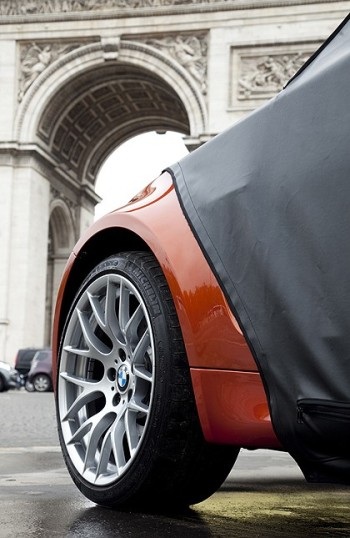 BMW 1M Coupe bất ngờ xuất hiện tại Paris - 2 BMW 1M Coupe bất ngờ xuất hiện tại Paris - 2