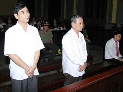 Giảm án, thêm tội danh cho các quan Gò Vấp “ăn đất” - 1 Giảm án, thêm tội danh cho các quan Gò Vấp “ăn đất” - 1