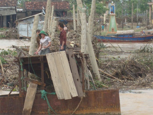 28 người chết vì lũ ở Quảng Bình - 2