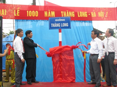 Gắn tên đường “Thăng Long” tại thành Vinh quê Bác - 1