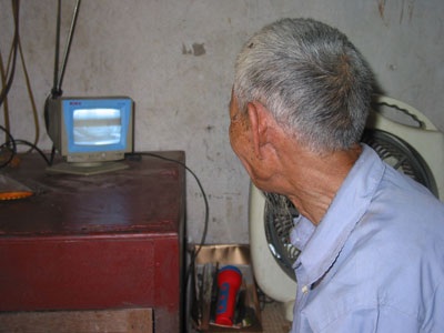 Chuyện tiếp về hai ông bà cụ “không chốn nương thân” - 3