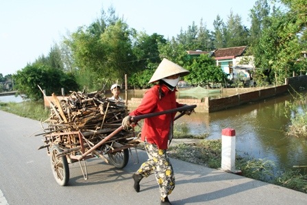 Qua QL1A, thấy nỗi đau người dân Quảng Bình - 14