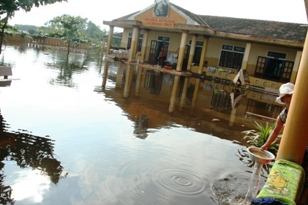 Qua QL1A, thấy nỗi đau người dân Quảng Bình - 7