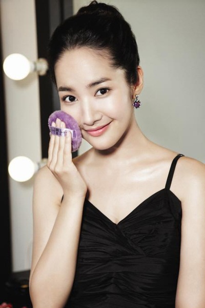 Hé lộ ảnh quảng cáo hấp dẫn của Park Min Young - 3 Hé lộ ảnh quảng cáo hấp dẫn của Park Min Young - 3