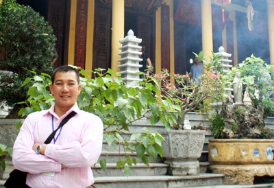 Thành danh ở xứ người từ “hai bàn tay trắng” - 1 Thành danh ở xứ người từ “hai bàn tay trắng” - 1