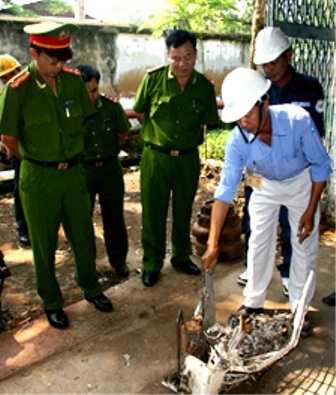 Nổ kinh hoàng ở Hiệp Phước: Do sai sót trong sửa chữa - 1 Nổ kinh hoàng ở Hiệp Phước: Do sai sót trong sửa chữa - 1