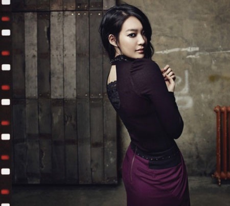 Diện đồ thu đẹp như "nàng cáo" Shin Min Ah - 4 Diện đồ thu đẹp như "nàng cáo" Shin Min Ah - 4