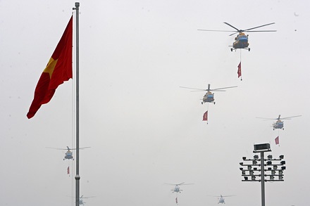 Chùm ảnh lễ diễu binh kỷ niệm 1.000 năm Thăng Long - Hà Nội - 2