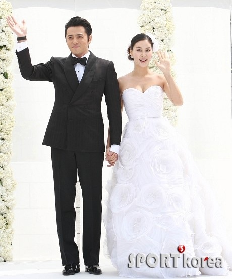Jang Dong Gun chưa đặt tên cho con - 1