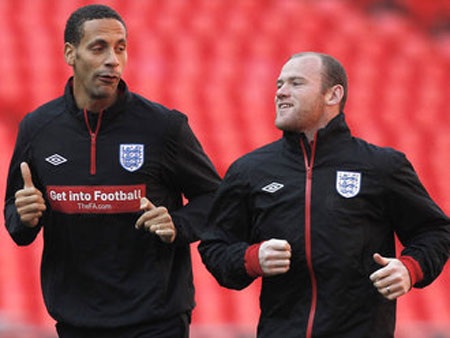 Rio Ferdinand tiếp tục đeo băng thủ quân “Tam sư” - 1 Rio Ferdinand tiếp tục đeo băng thủ quân “Tam sư” - 1