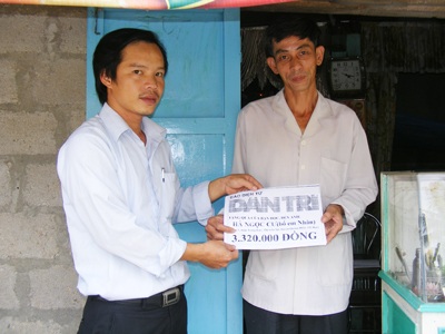 Những cơn co giật liên tiếp hành hạ em Nhân - 1