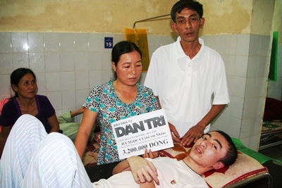 "Tôi xin để trong tim những tình cảm sâu nặng nhất” - 1 "Tôi xin để trong tim những tình cảm sâu nặng nhất” - 1