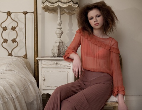 Vẻ tinh khôi của người mẫu trẻ Eleanor - 5 Vẻ tinh khôi của người mẫu trẻ Eleanor - 5