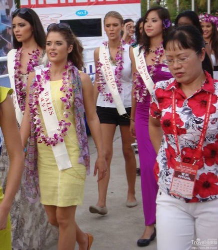 Hình ảnh mới của Kiều Khanh và người đẹp HHTG - 18