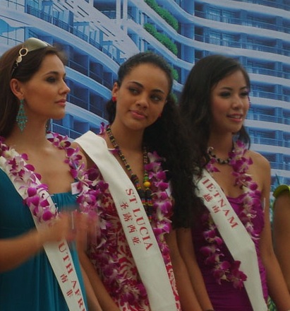 Hình ảnh mới của Kiều Khanh và người đẹp HHTG - 20