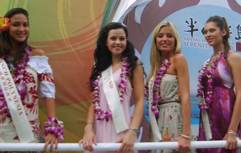 Hình ảnh mới của Kiều Khanh và người đẹp HHTG - 25