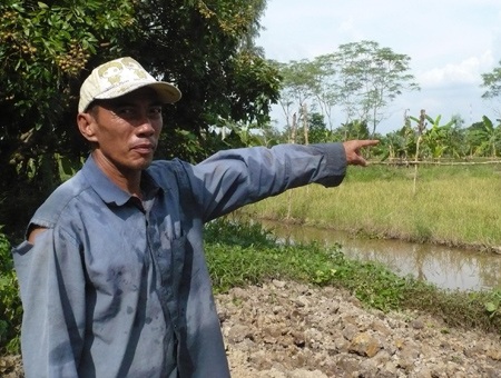 Một nông dân hiến tặng 4.000m2 đất xây trường học - 1 Một nông dân hiến tặng 4.000m2 đất xây trường học - 1