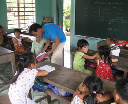 “Người đưa đò” đặc biệt bên phá Tam Giang - 1