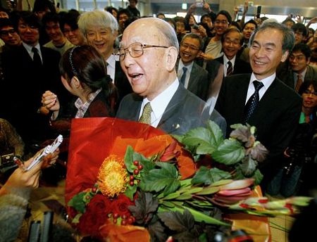 Chân dung các chủ nhân Nobel 2010 - 5 Chân dung các chủ nhân Nobel 2010 - 5