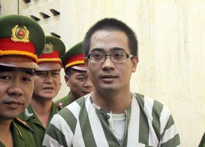 Hoãn phiên phúc thẩm vụ "xác chết không đầu" - 1 Hoãn phiên phúc thẩm vụ "xác chết không đầu" - 1
