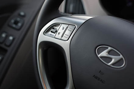 Hyundai Tucson 2010 - Thay da đổi thịt  - 9