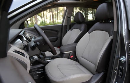 Hyundai Tucson 2010 - Thay da đổi thịt  - 3