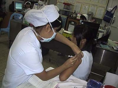 Tử vong vì tiêm phòng dại nửa chừng - 1 Tử vong vì tiêm phòng dại nửa chừng - 1