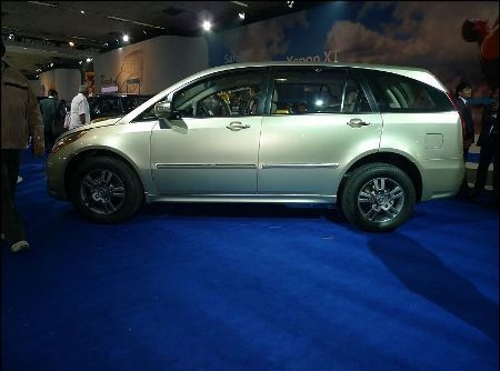 Tata Aria - Xe crossover đầu tiên của Ấn Độ - 13