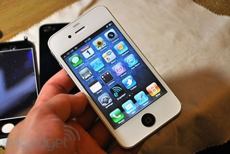 14 ý tưởng “độ” iPhone kỳ cục nhất - 5