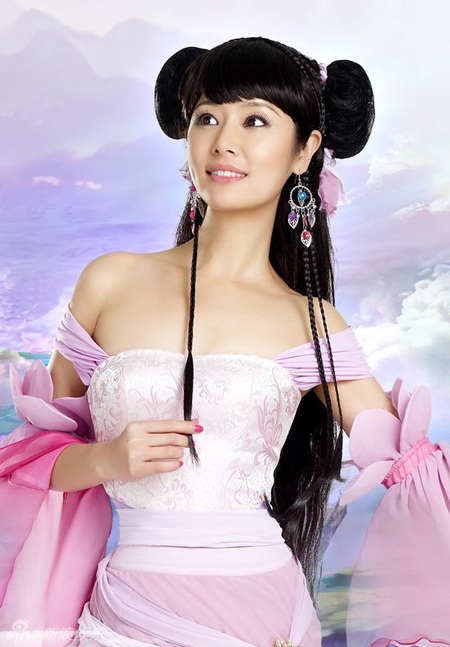 Lâm Tâm Như gợi cảm với nhân vật game online - 3 Lâm Tâm Như gợi cảm với nhân vật game online - 3