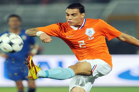 Moratti nuôi ý định “Hà Lan hóa” Inter - 2