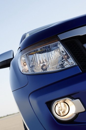 Những câu chuyện kỹ thuật dành cho người lần đầu mua xe