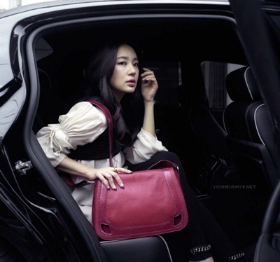 “Thái tử phi” Yoon Eun Hye trở lại làm ca sĩ - 3 “Thái tử phi” Yoon Eun Hye trở lại làm ca sĩ - 3