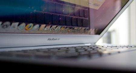 Apple chuẩn bị trình làng MacBook Air thu nhỏ - 1 Apple chuẩn bị trình làng MacBook Air thu nhỏ - 1