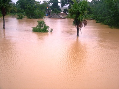 Hãi hùng trận lũ lịch sử 100 năm có một ở Hương Khê - 1