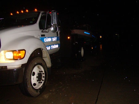 Hàng vạn dân chạy lũ trong đêm - 5