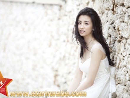 Park Ha Sun khoe nhan sắc tinh khôi - 1