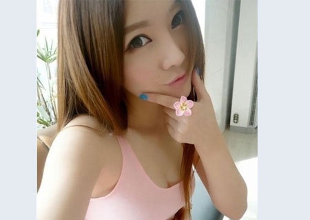 Cư dân mạng Trung Quốc “ngất ngây” bởi cô giáo “xì tin” - 2 Cư dân mạng Trung Quốc “ngất ngây” bởi cô giáo “xì tin” - 2