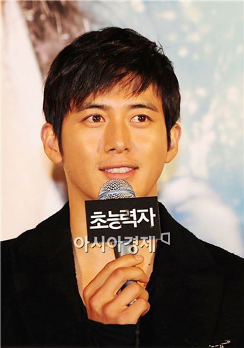 Go Soo "tất bật" với các dự án phim lớn - 3 Go Soo "tất bật" với các dự án phim lớn - 3
