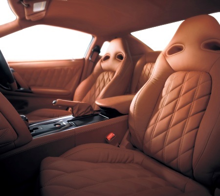 Bất ngờ Nissan GT-R phiên bản 2012 - 8