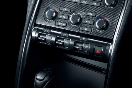 Ngắm Nissan GT-R phiên bản 2012 - 9 Ngắm Nissan GT-R phiên bản 2012 - 9