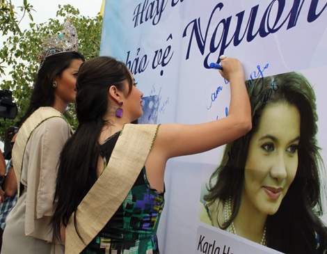 Quảng bá HH Trái đất 2010 và cổ vũ hoạt động bảo vệ môi trường - 4