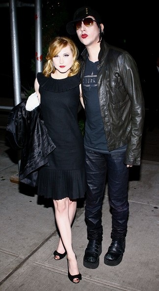 Những cuộc chia tay gây sốc nhất Hollywood năm 2010 - 15