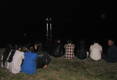 Thấp thỏm đêm bên dòng sông Lam - 5