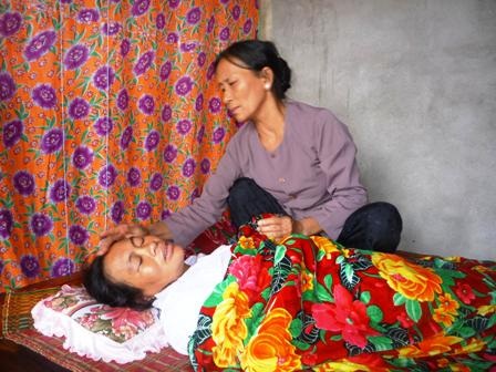 Nỗi đau nơi xã nghèo có 9 ngư dân mất tích  - 3