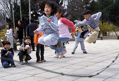 Con lai Hàn-Việt bơ vơ khi gia đình tan vỡ  - 1