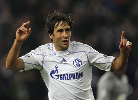 Raul trở thành chân sút vĩ đại nhất ở Cúp châu Âu - 1 Raul trở thành chân sút vĩ đại nhất ở Cúp châu Âu - 1